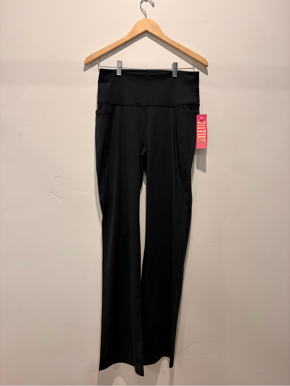 Lilly Pulitzer CarpeVita Black High-Waist Flared Legging
